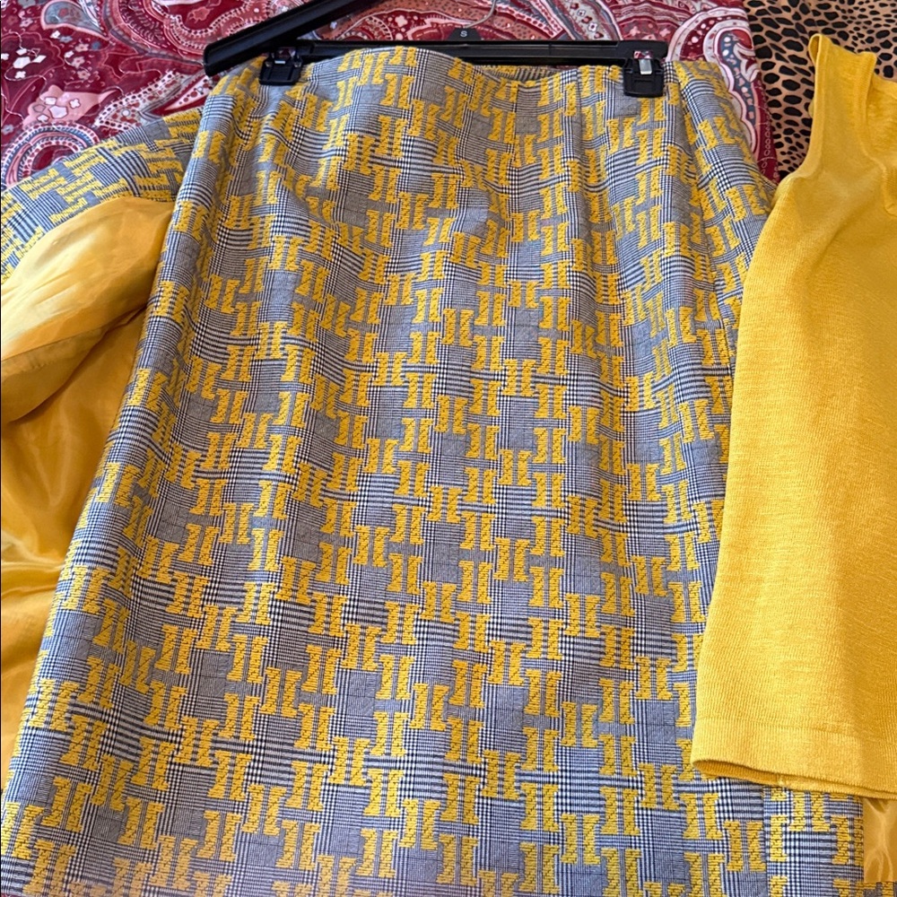 Kasper Yellow and Gray Women's Skirt And Top Only